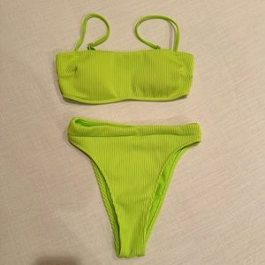 Hollister Bathing Suit. Small top & small bottom
